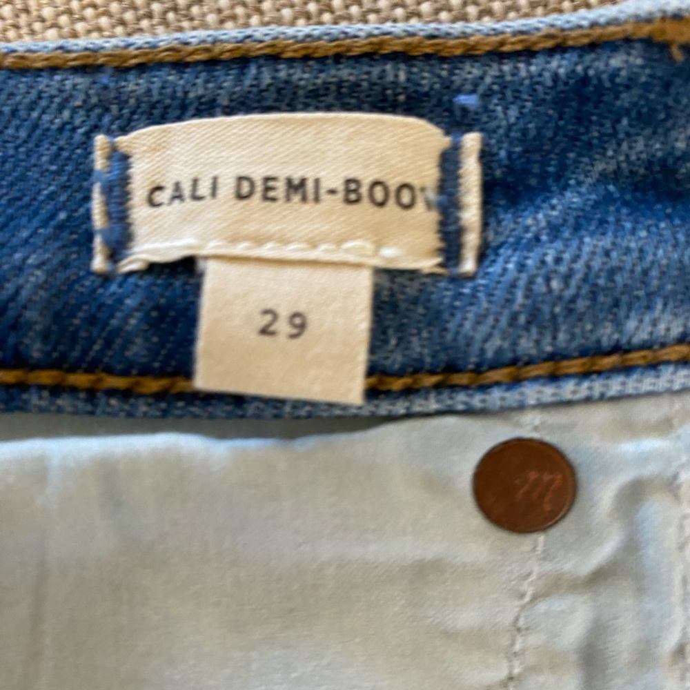 Madewell Cali Demi-Boot Jeans in Dorrance Wash Denim Edition Sz 29 #ND553 - Picture 6 of 9